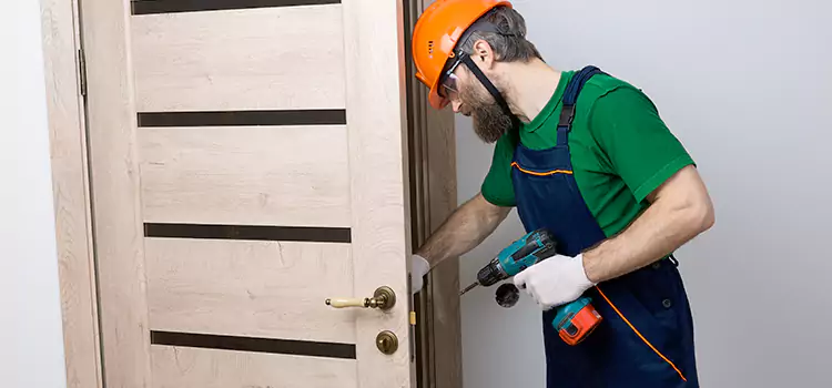 Replace Internal Door Handle with Lock Columbia